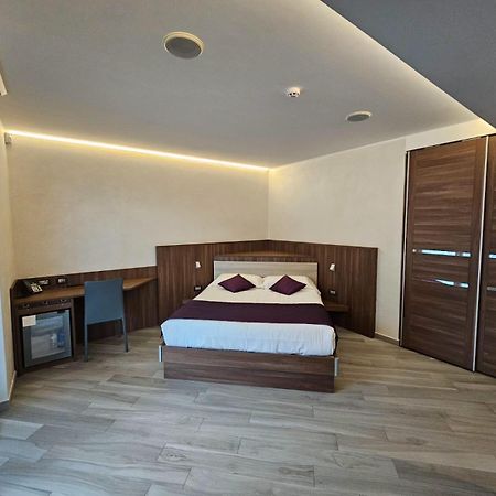 Mito Hotel Châtillon Dış mekan fotoğraf